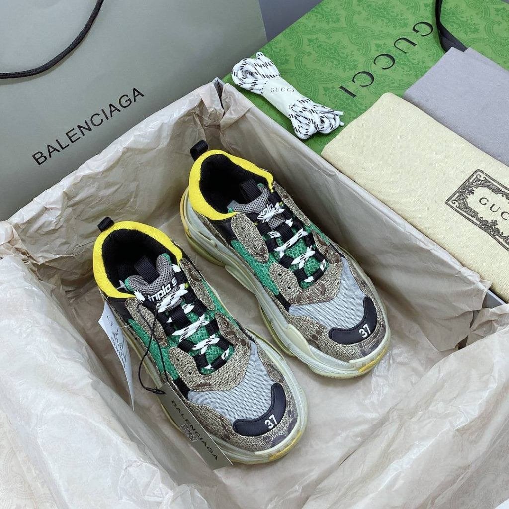 Gucci x Balenciaga Sneakers, Ophalen of Verzenden, Sneakers
