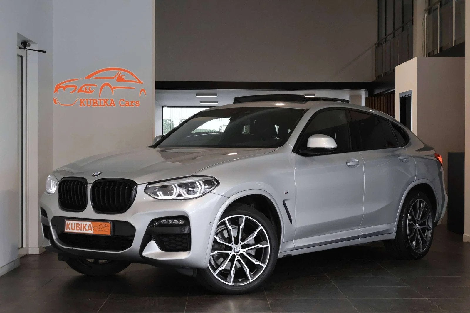 BMW X4 X4 2.0 dA xDrive20 M Pakket Opendak Keyless LED Garan, Autos, BMW, Euro 6, Entreprise, 2585 kg, Noir