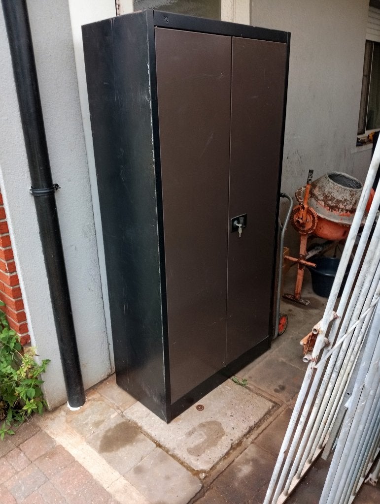 Metalen kast, Plusieurs portes, 100 à 150 cm, Enlèvement, Utilisé
