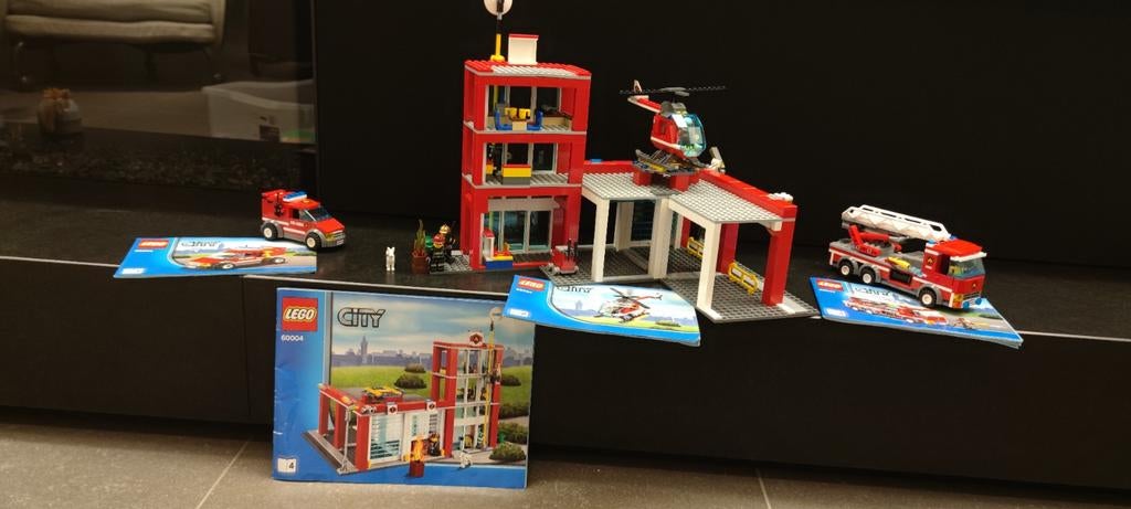Lego City brandweerkazerne 60004, Kinderen en Baby's, Ophalen of Verzenden, Lego, City