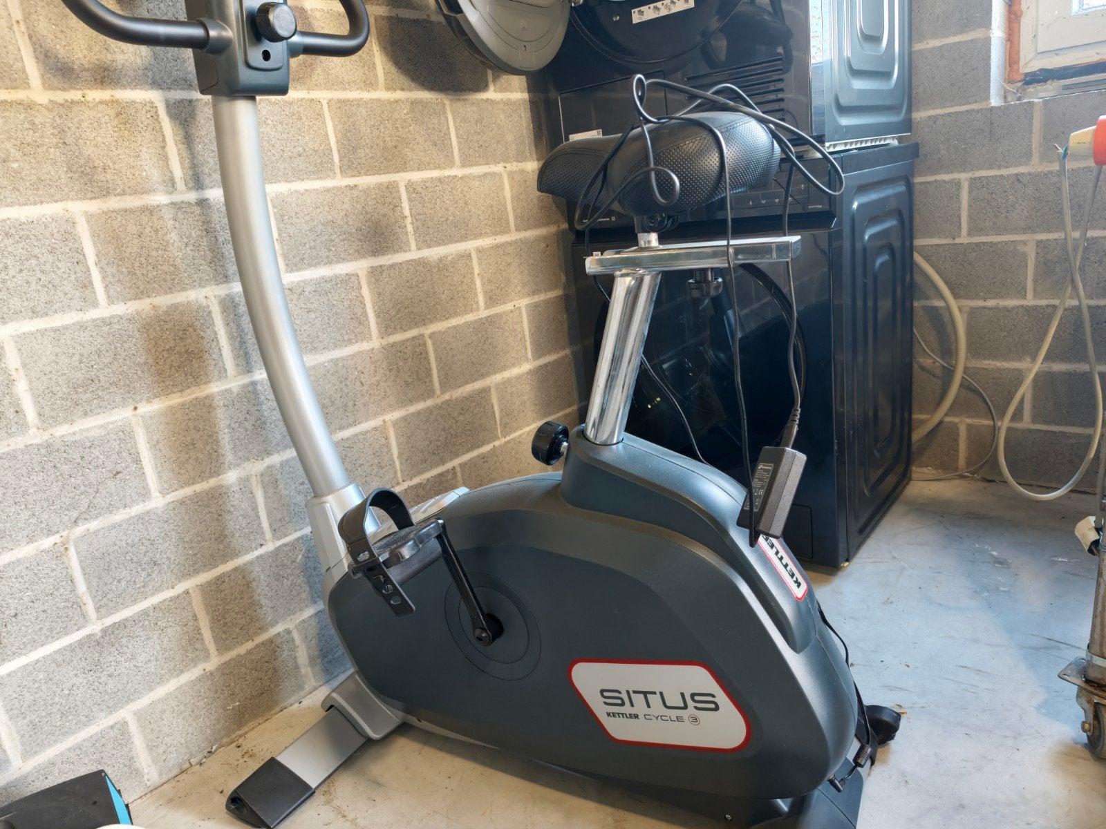 Hometrainer Kettler, Sport en Fitness, Ophalen, Zo goed als nieuw