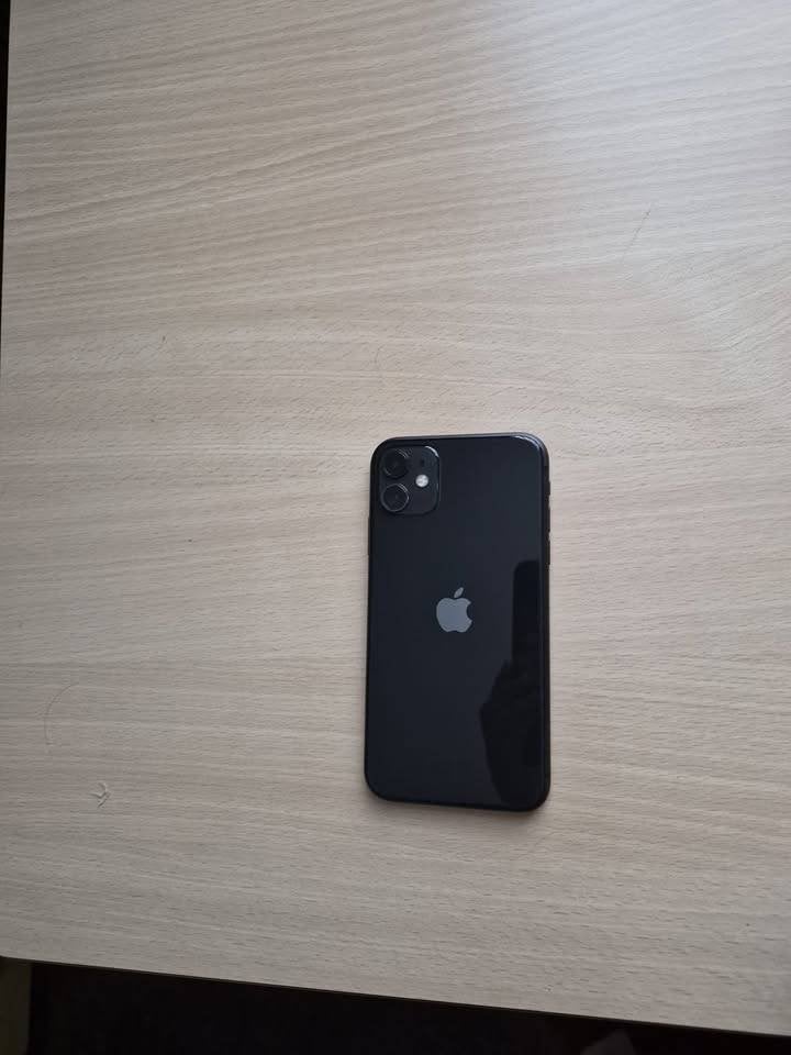 Iphone 11 128 GB, Télécoms, Téléphonie mobile | Apple iPhone, 128 GB, 75 %, IPhone 11, Enlèvement