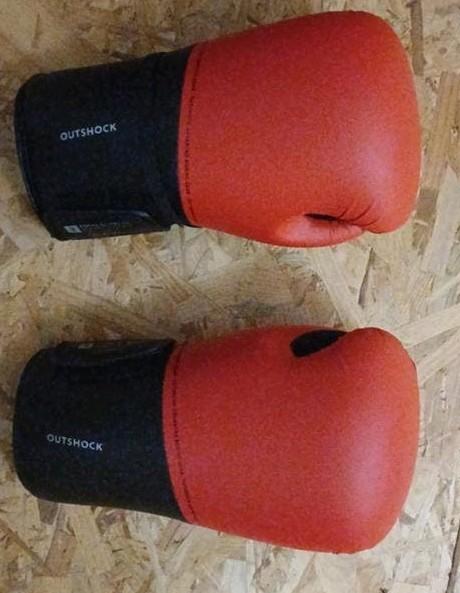 Rode bokshandschoenen 14 oz Outshock, Sport en Fitness, Vechtsporten en Zelfverdediging, Ophalen, Gebruikt, Vechtsportmaterialen