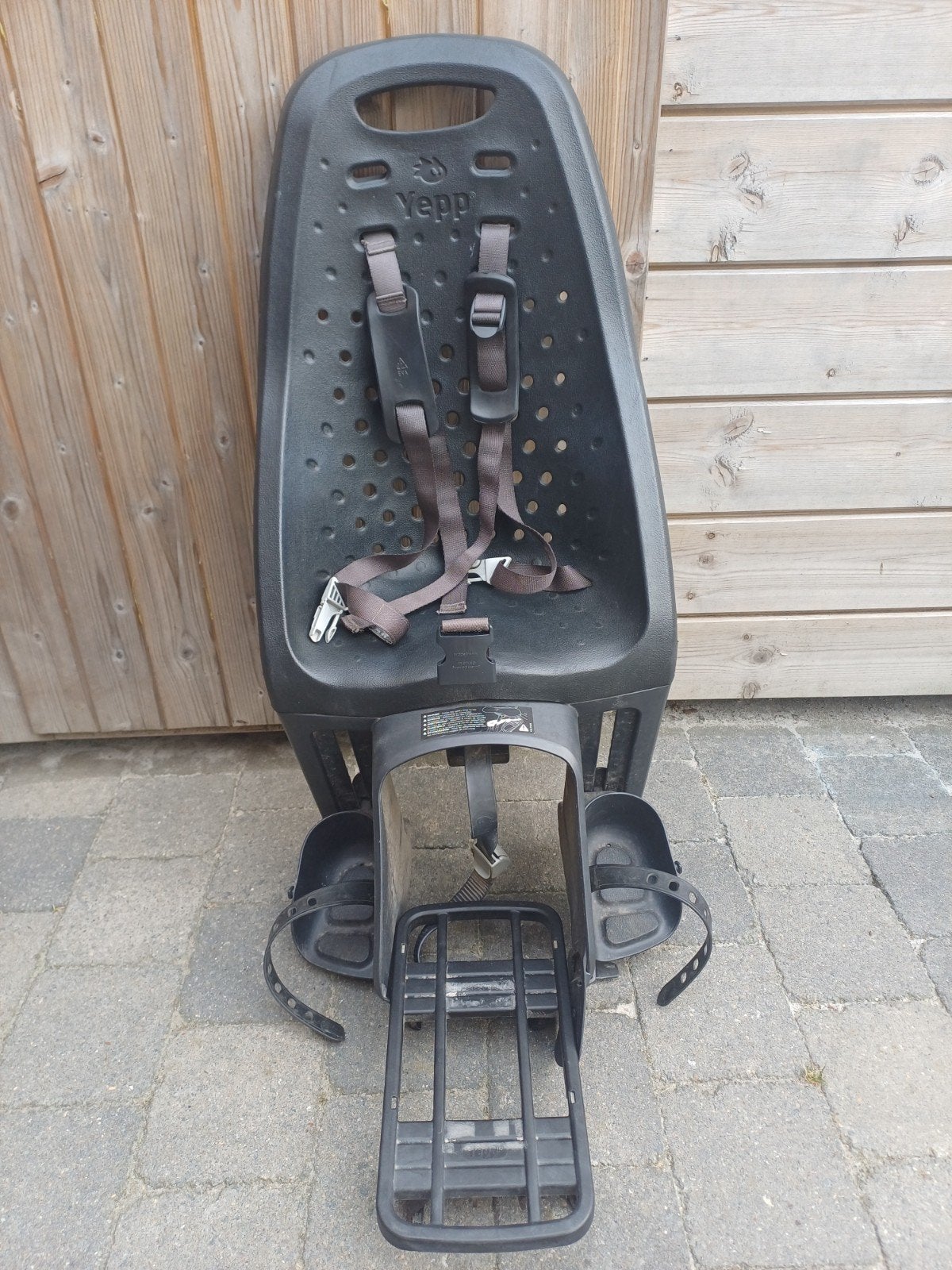 Thule yepp fietsstoeltje + montage rek, Ophalen