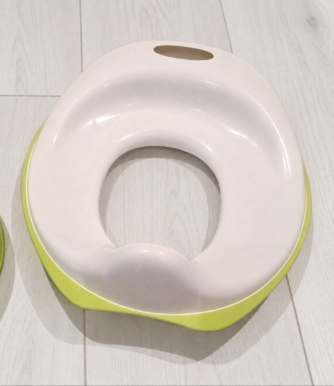 Réducteur de siège de toilette IKEA, Enfants & Bébés, Enlèvement