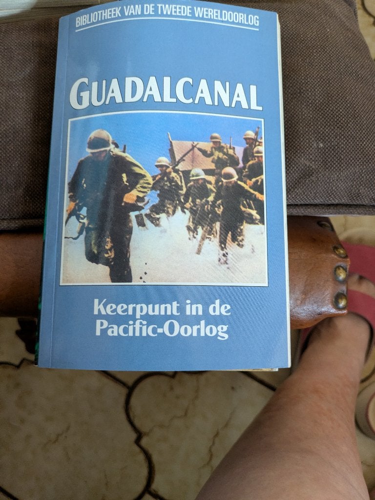 Guadalcanal, Ophalen of Verzenden, Landmacht, Boek of Tijdschrift