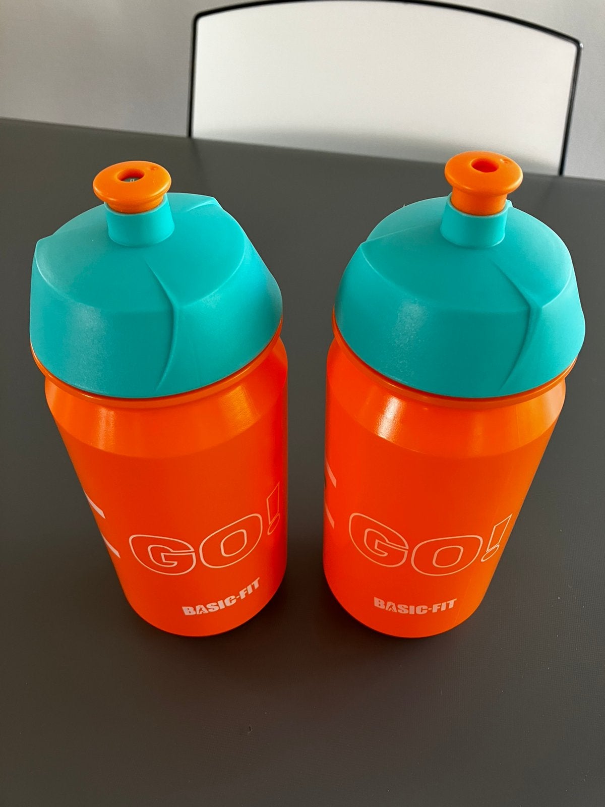 2 Drinkbussen BASIC-FIT, nieuw., Sport en Fitness, Ophalen of Verzenden, Zo goed als nieuw