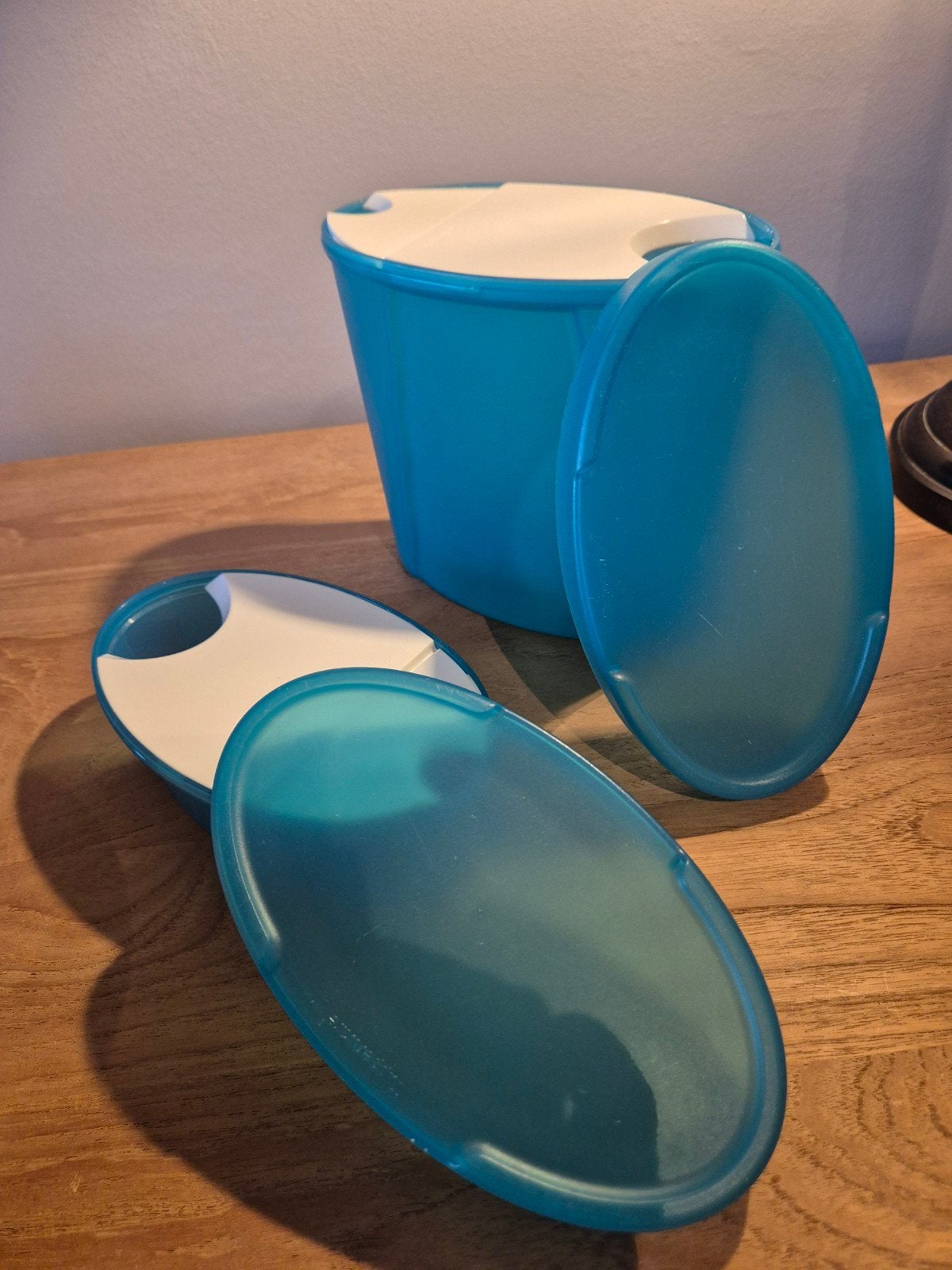 Set 2 voorraaddozen Tupperware, Ophalen