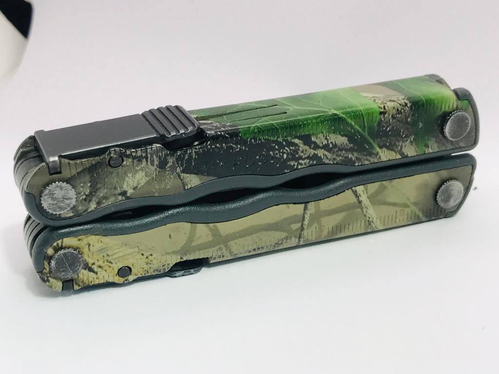 Rare Leatherman Fuse BLACK Camouflage Multi-Tool Pocket Knif, Envoi, Comme neuf