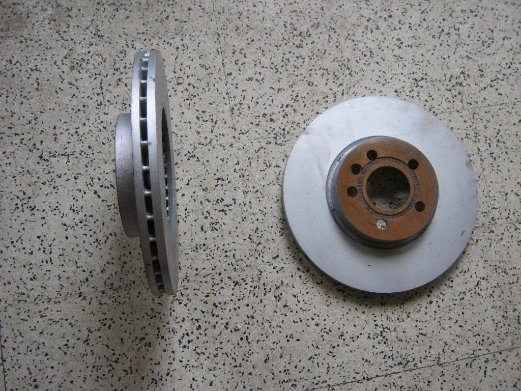 2 Disque de frein pour AUDI, FORD, SEAT VW- 7M3615301 T4, Enlèvement ou Envoi, Neuf, Audi