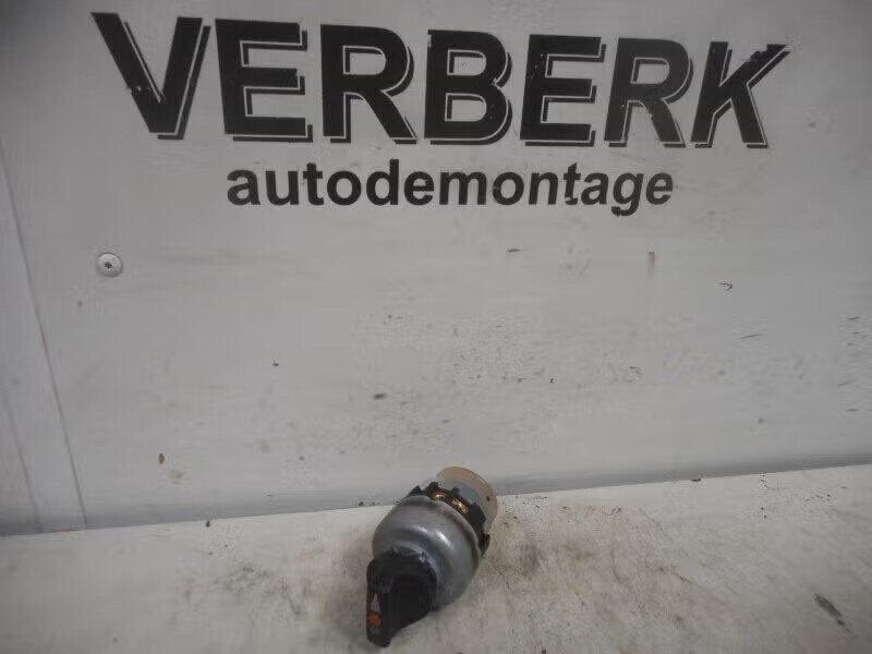 LICHTSCHAKELAAR Mercedes-Benz 190 (W201) (01-1982/08-1993), Autos : Pièces & Accessoires, Mercedes-Benz AG, Enlèvement ou Envoi