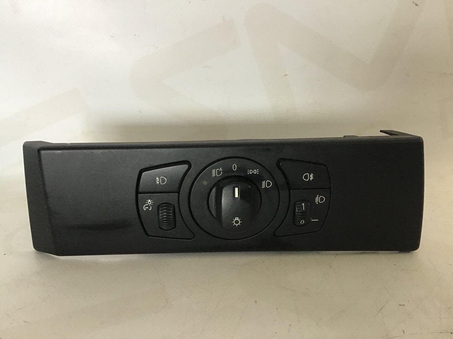 Lichtschakelaar BMW E60 6925285, -, Utilisé, -, Enlèvement ou Envoi