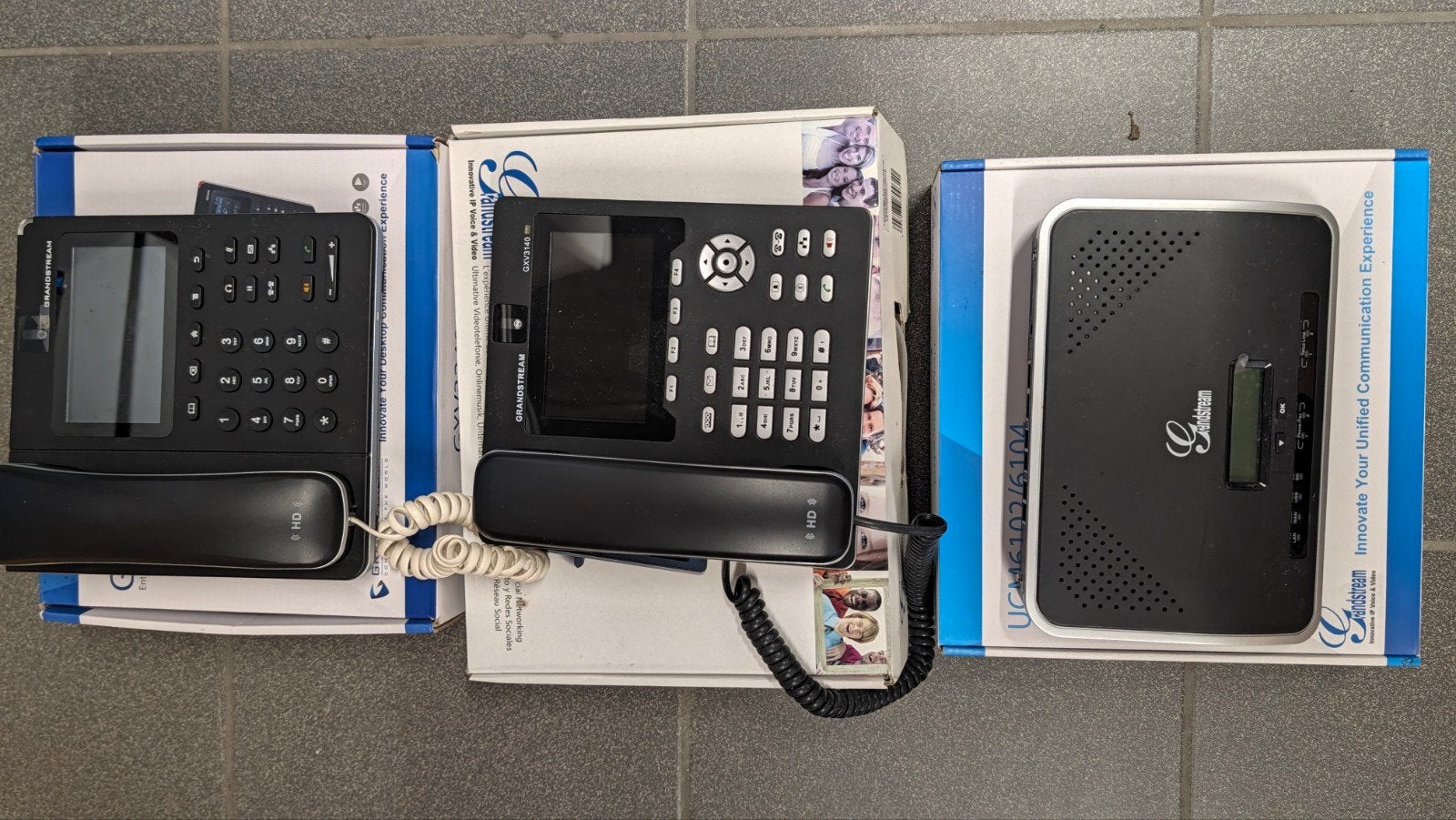 Téléphonie IP Grand Stream - Ensemble téléphonique VoIP Gran, Enlèvement, Utilisé