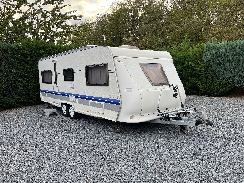 Caravane : Hobby Prestige 610 de 2008, Caravanes & Camping, Jusqu'à 5, Particulier, Porte-vélos, Banquette en rond