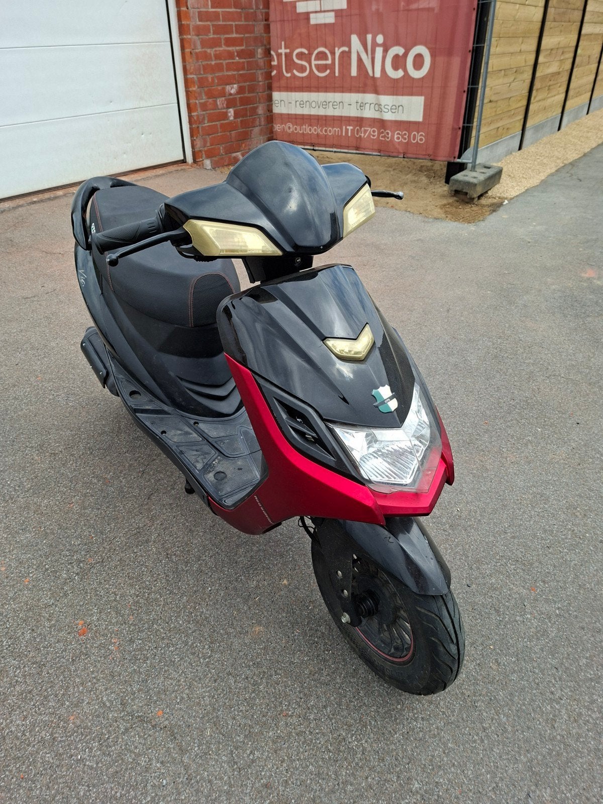Scooter GTS klasse A met werk., Autres marques, Enlèvement, Utilisé, Essence