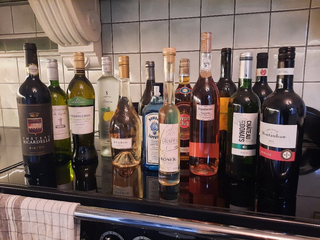 Diverse alcoholische dranken - kelderresten, Ophalen, Dranken