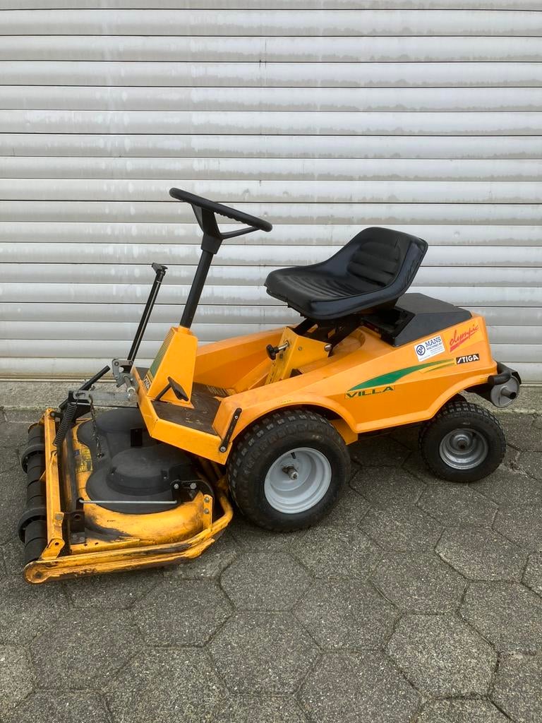 Stiga villa 2x grasmaaier zitmaaier, Ophalen, Gebruikt, Mulchfunctie, Minder dan 90 cm