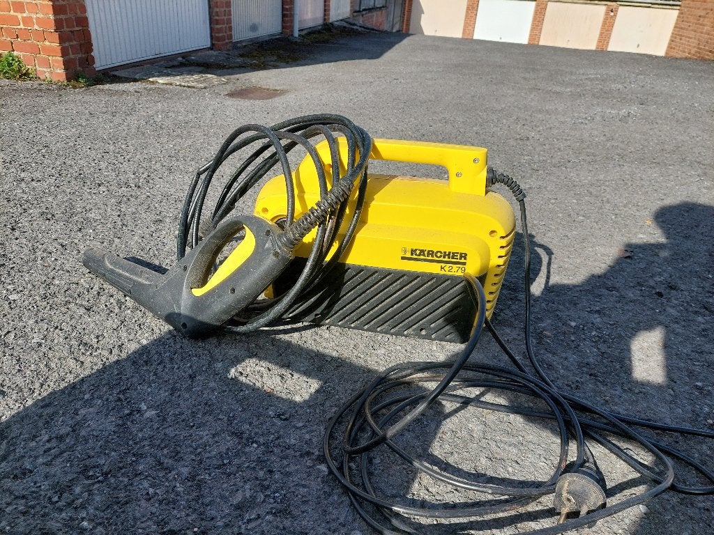 Karcher, Électrique, Avec pression d'eau réglable, Enlèvement, Utilisé