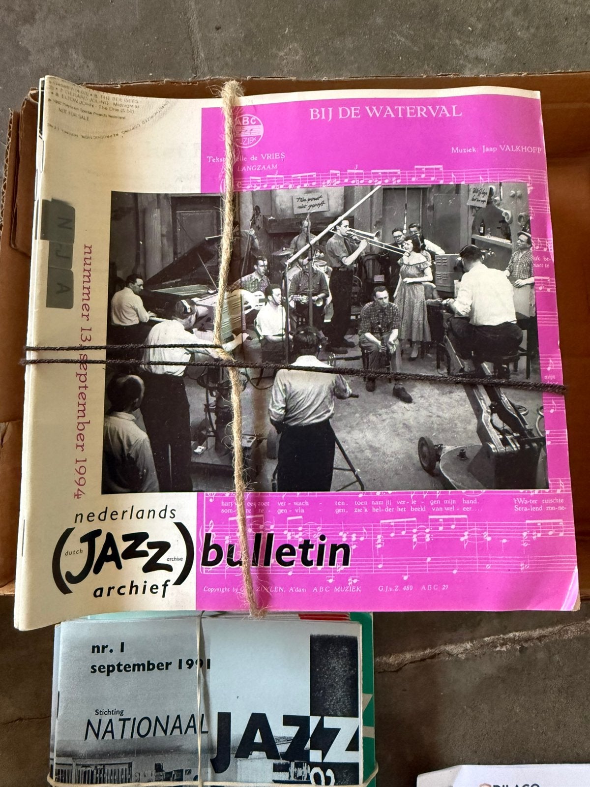 Jazz bulletin, Ophalen