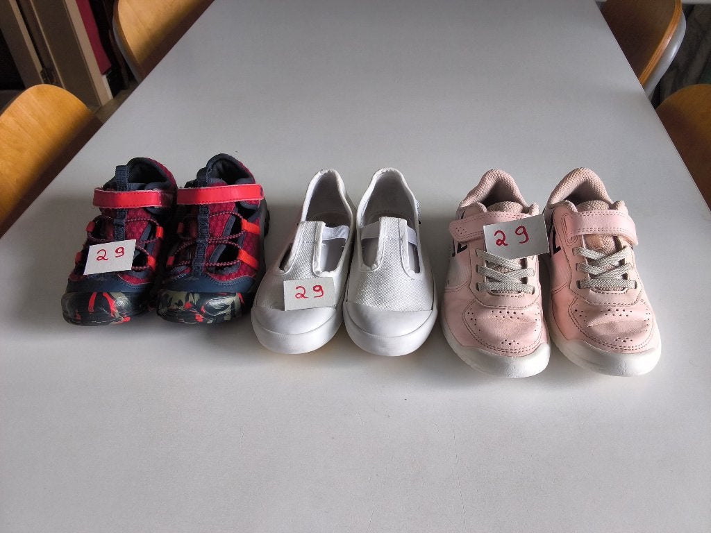 Baskets - sandales randonnées - baby gym enfants /Pt. 29, Enfants & Bébés, Garçon ou Fille, Enlèvement ou Envoi, Utilisé, Chaussures