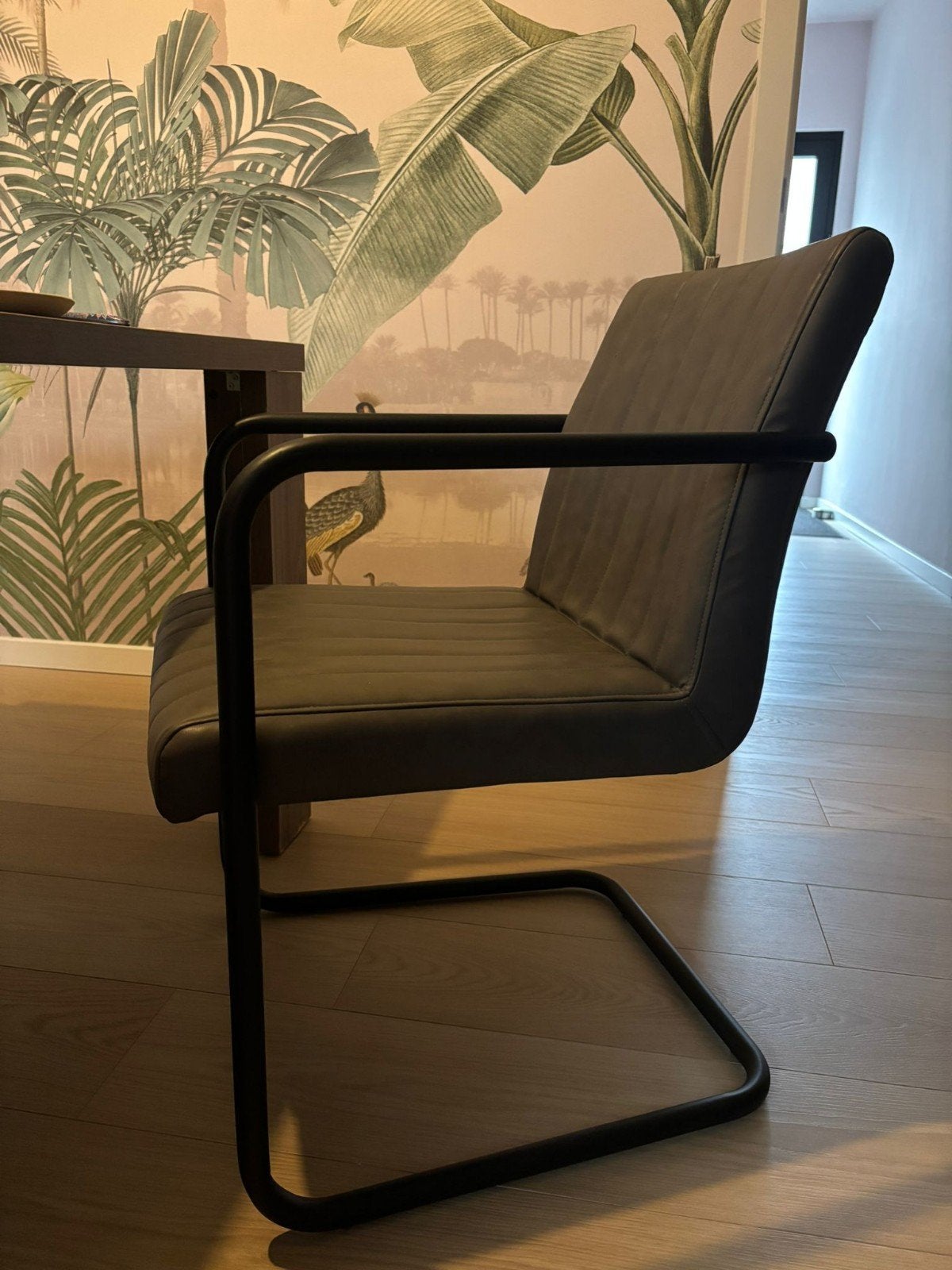 4 chaises de salle à manger à vendre, Enlèvement