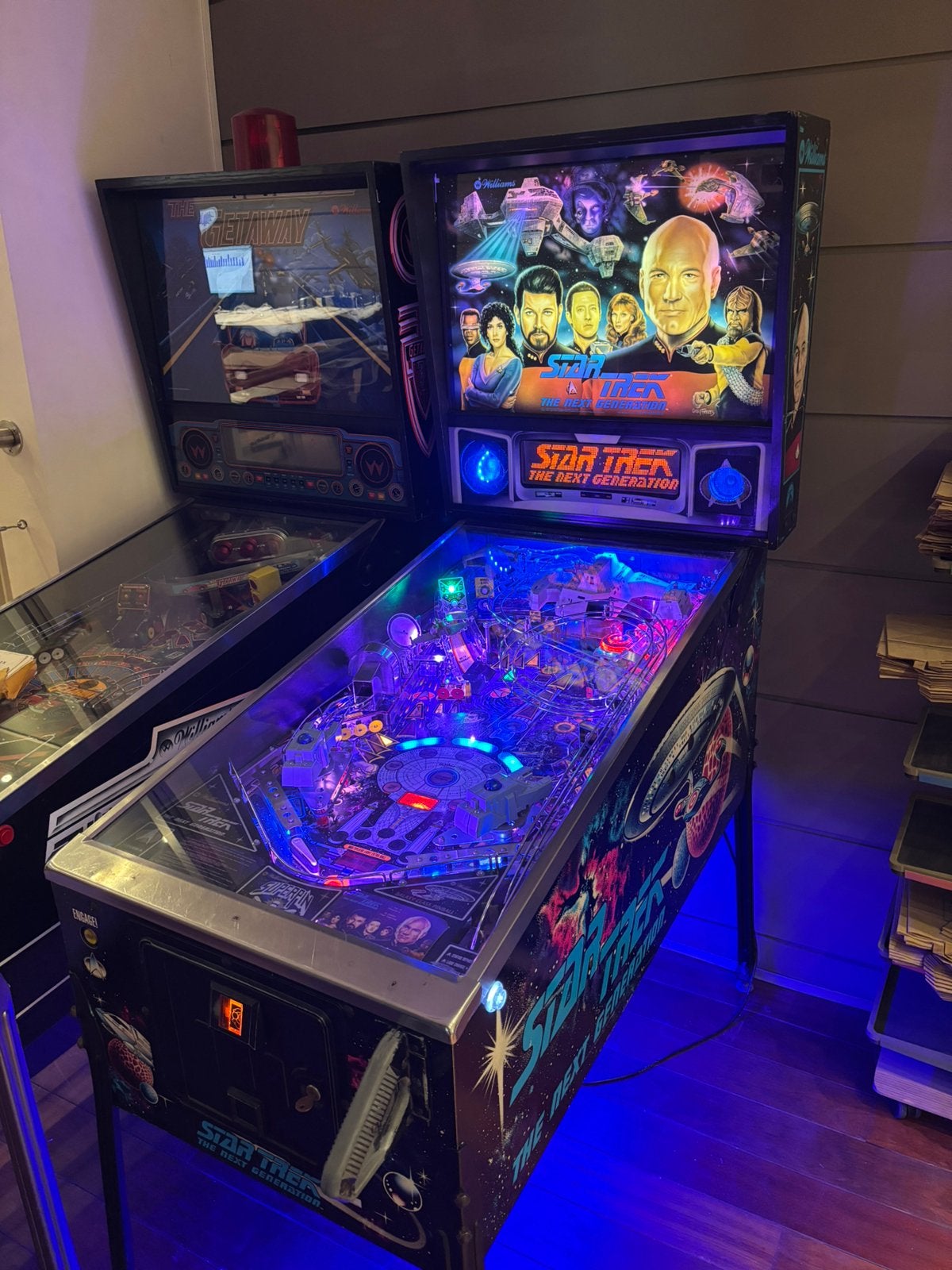 Flipper Williams Star Trek: The Next Generation (STTNG), Collections, Machines | Flipper (jeu), Flipper (jeu), Comme neuf, Williams