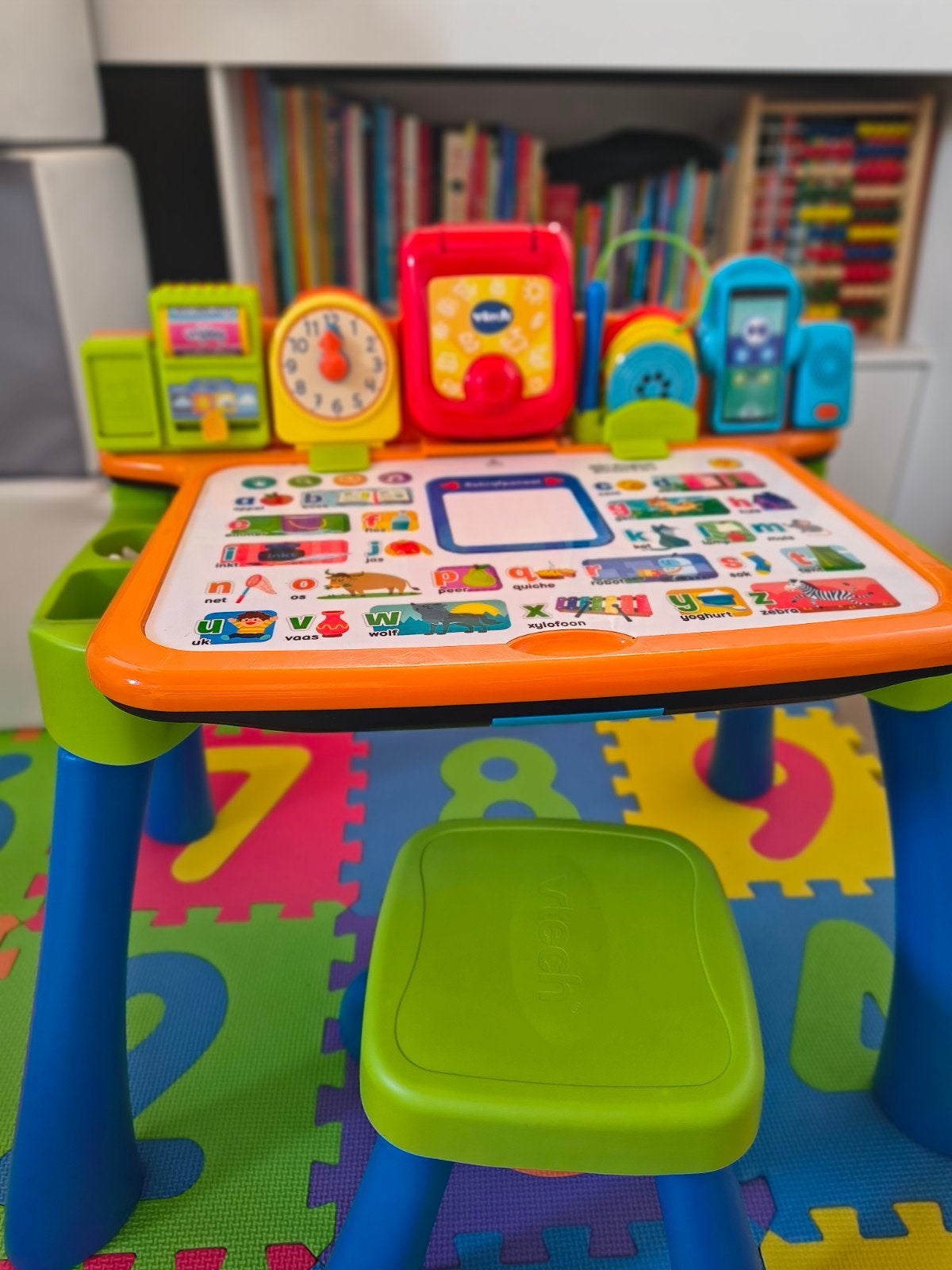 VTech leer-en speeltafel, Ophalen
