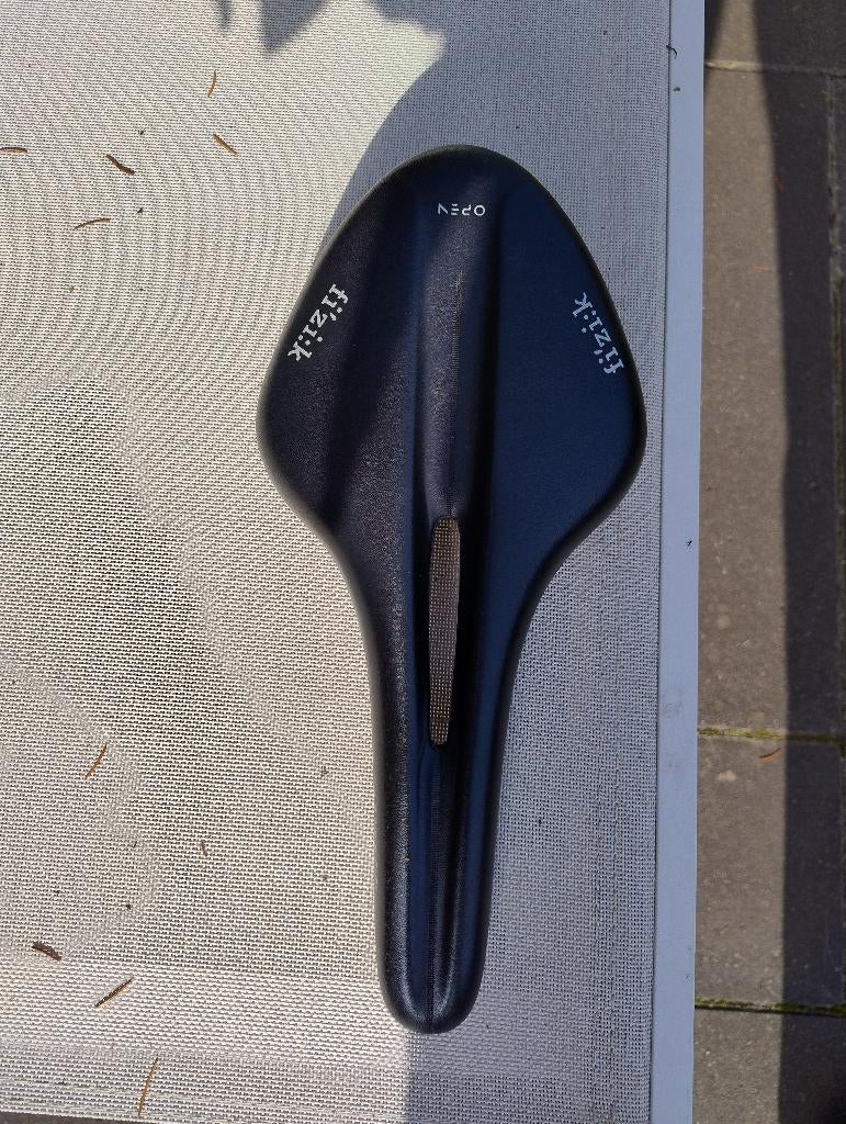 Selle Italia gesloten, Fietsen en Brommers, Ophalen, Gebruikt, Zadel