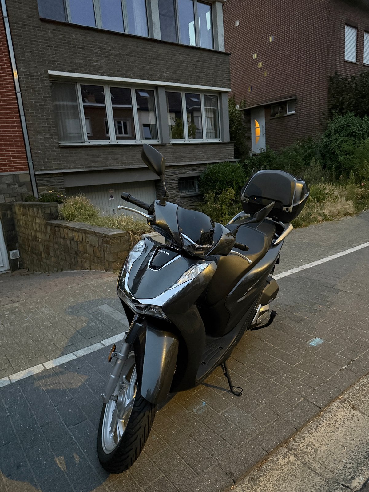 HONDA SH 125i 2022 – ÉTAT SHOWROOM, COMME NEUVE !, Enlèvement, Comme neuf