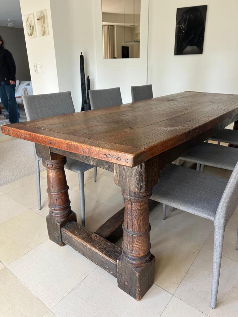 Table de monastère en chêne massif, Enlèvement