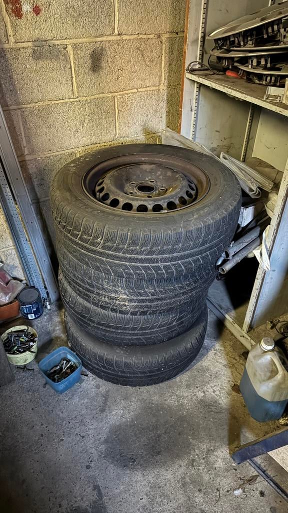 Jantes 15 pouces VW 5x112 pneus 195 65 15, Ophalen, Gebruikt, 15 inch, Banden en Velgen