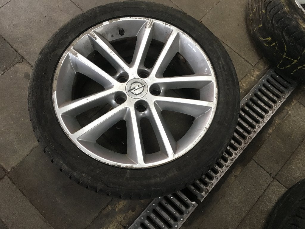 1 JANTE 17" OPEL ASTRA H TWINTOP CABRIOLET, Ophalen, Gebruikt, RUE BRIGADE PIRON 307, Garage_bila@yahoo.fr