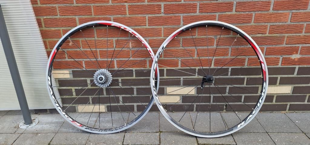 Velgen, Fietsen en Brommers, Ophalen