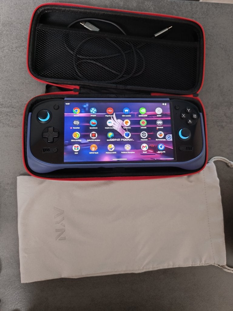 Ayn Odin 2 Portal 12 GB Ram/512 opslag + TPU-tas met grip, Ophalen, AYN, Zo goed als nieuw