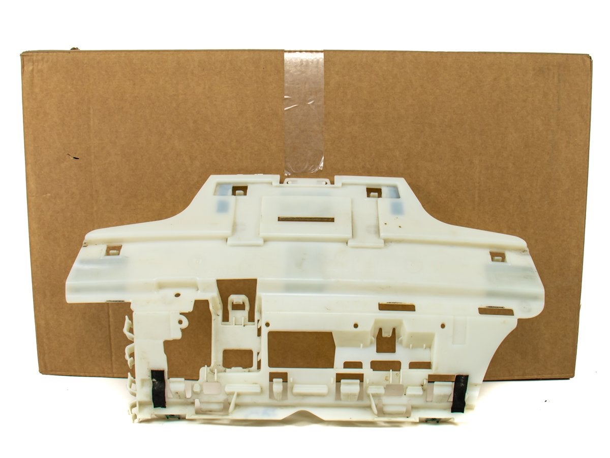BUMPERFRAME ACHTER M4 F83 BMW 4 serie (F32), Gebruikt, BMW, Petuelring 130
80809  München, DE, Bayerische Motoren Werke AG