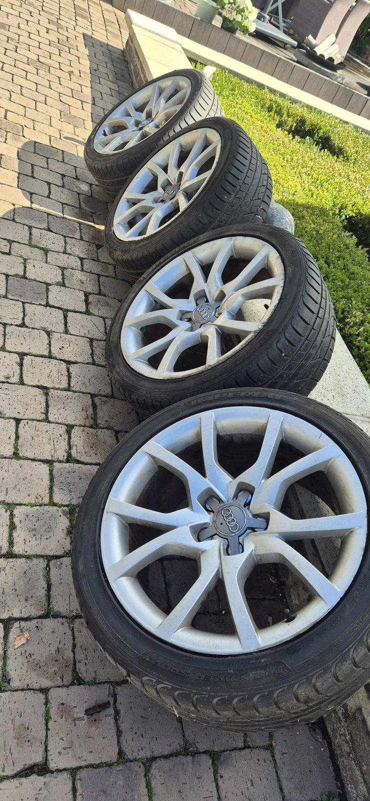 Velgen Audi 245/40 ZR18, Auto-onderdelen, Banden en Velgen, Ophalen, 18 inch, Velg(en), Personenwagen