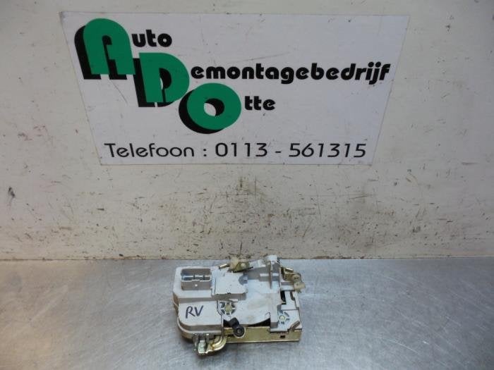 Serrure portière mécanique 2portes droite d'un Citroen Ber, -, 3 mois de garantie, Utilisé, -
