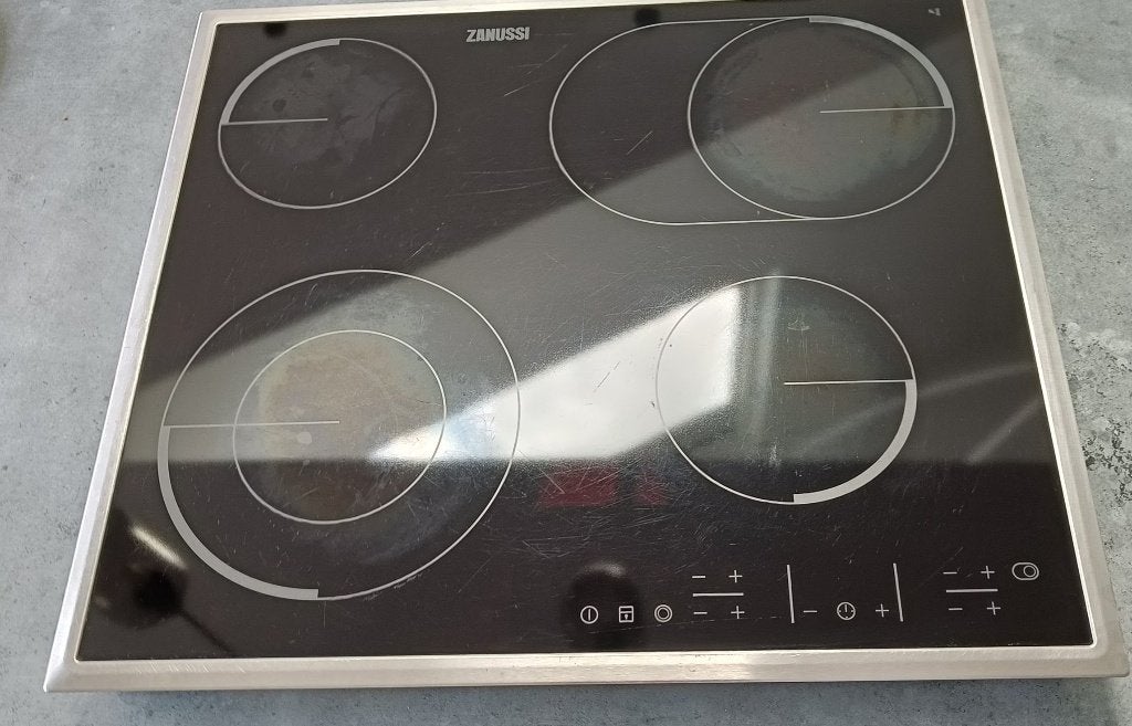 ZANUSSI Keramische Kookplaat, Ophalen, Gebruikt, Keramisch, 4 kookzones
