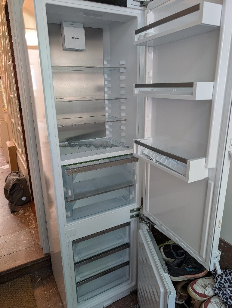 Réfrigérateur encastrable Liebherr âgé de 3 mois, Electroménager, Réfrigérateurs & Frigos, 160 cm ou plus, Comme neuf, Enlèvement