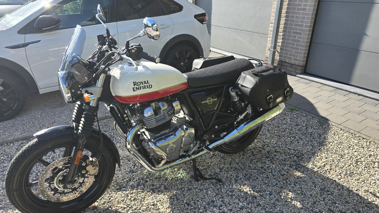 Royal Enfield Interseptor 650, Motoren, Handvatverwarming, 2 cilinders, Gebruikt, Particulier