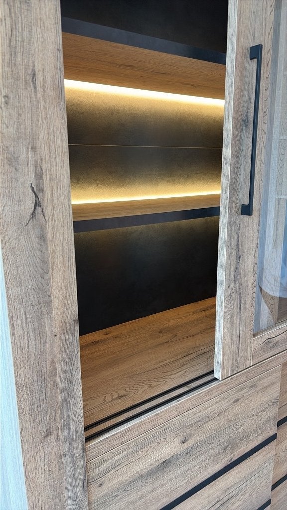 Vitrinekast en tv-meubel uit de Otto Collection, Ophalen, 100 tot 150 cm, 200 cm of meer, 25 tot 50 cm