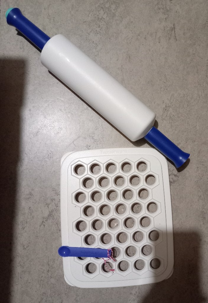 Rouleau à pâtisserie,plaques à ravioles,sacoche Tuppe ., Maison & Meubles, Cuisine| Tupperware, Neuf, Autres types, Bleu, Enlèvement