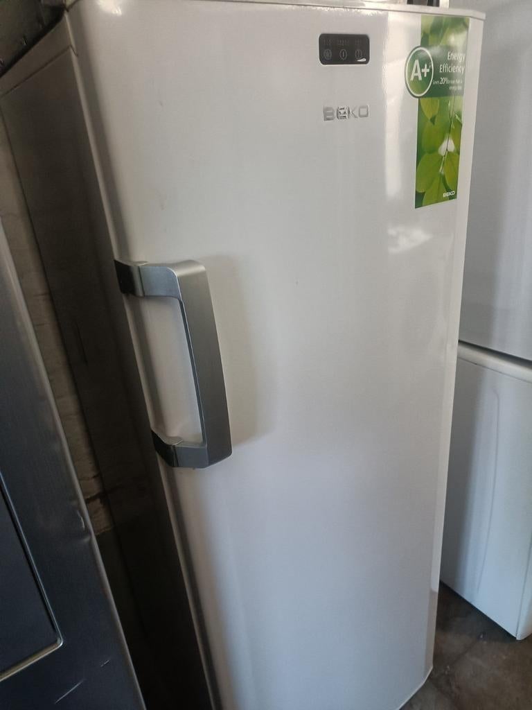 En diepvries Beko A +++ zo goed als nieuw, Elektronische apparatuur, Ophalen of Verzenden