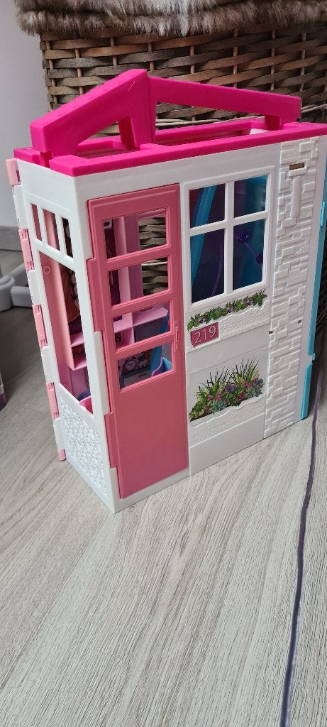 Barbie Inklapbaar Poppenhuis -Vrijwel compleet met pop!, Ophalen, Gebruikt, Barbie