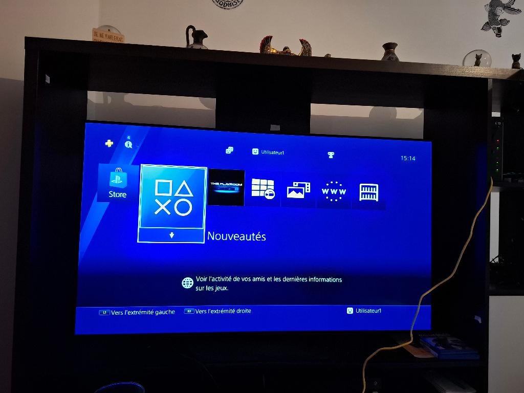 Console ps4 slim 1 terra+ 1 manette + 2 jeux 130 euros, Consoles de jeu & Jeux vidéo, Consoles de jeu | Sony PlayStation 4, Avec 1 manette