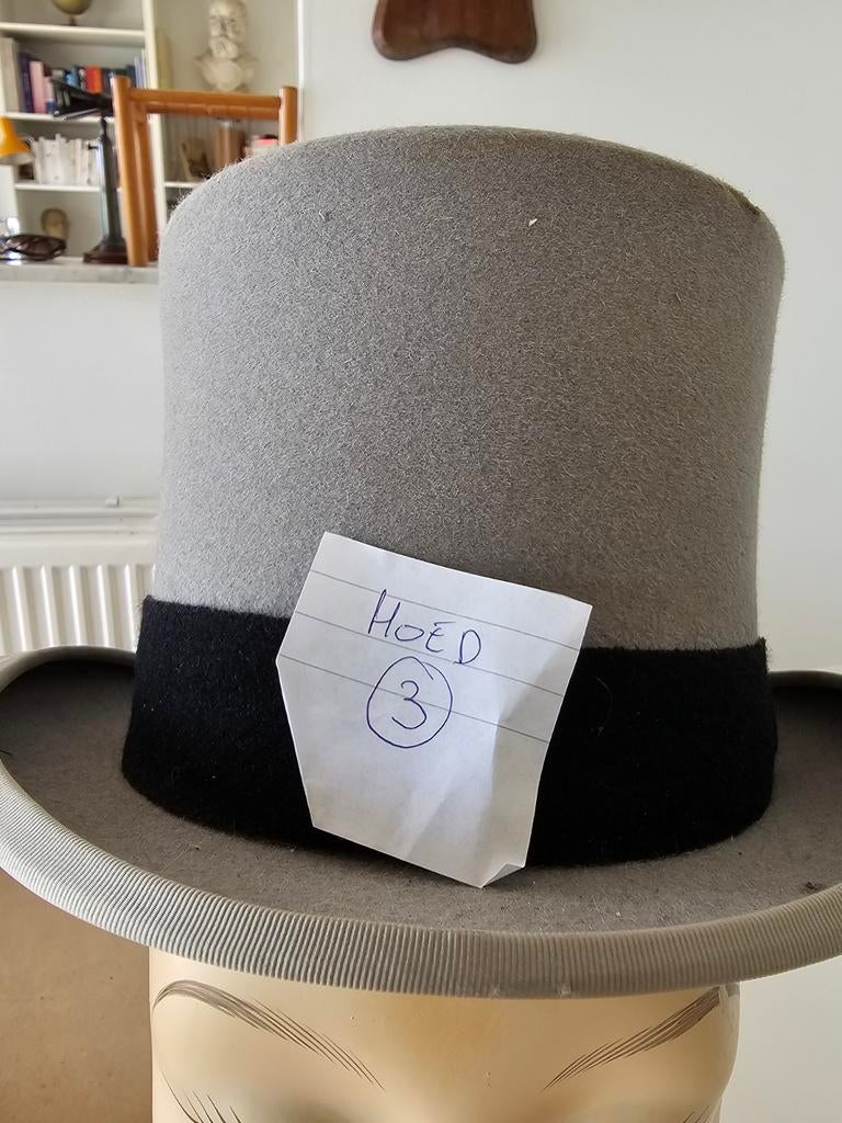 CHRISTYS' LONDON

MADE IN ENGLAND
Vintage hoge hoed maat 54, Ophalen of Verzenden