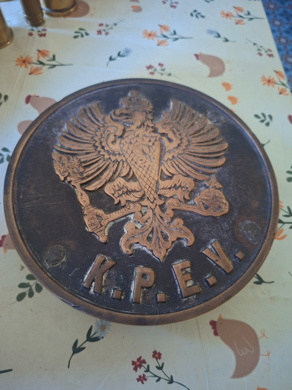 plaque en bronze, Collections, Enlèvement