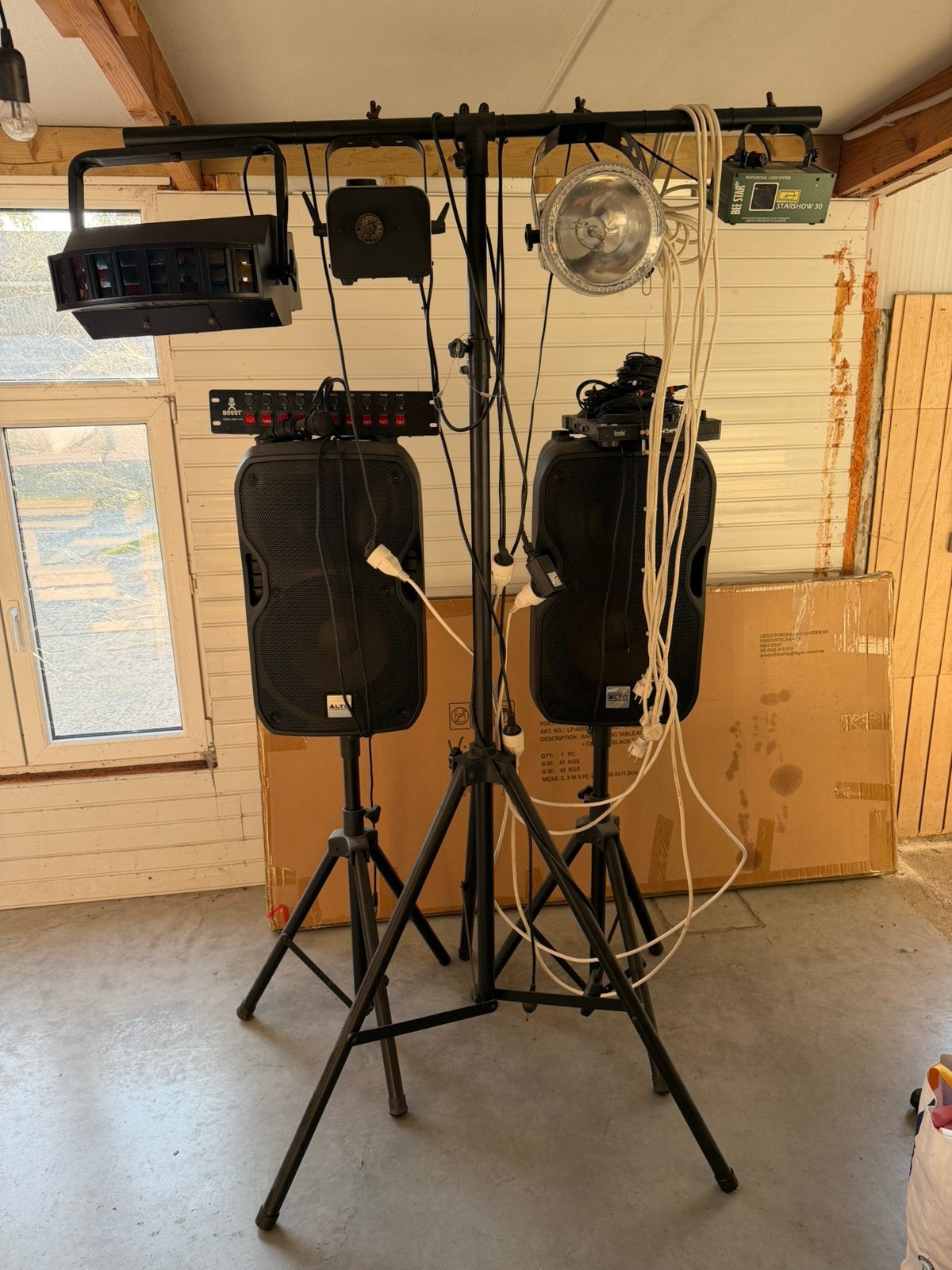 Complete muziek instalatie 2x alto TS112A 1x Eurolive B210D, Ophalen, Zo goed als nieuw