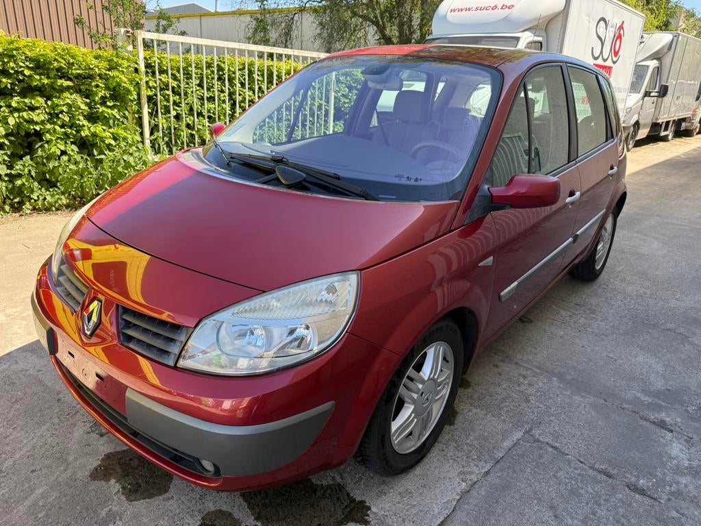 Renault megane scenic de 2005 avec 102000 km, Auto's, Bedrijf, Te koop, Mégane