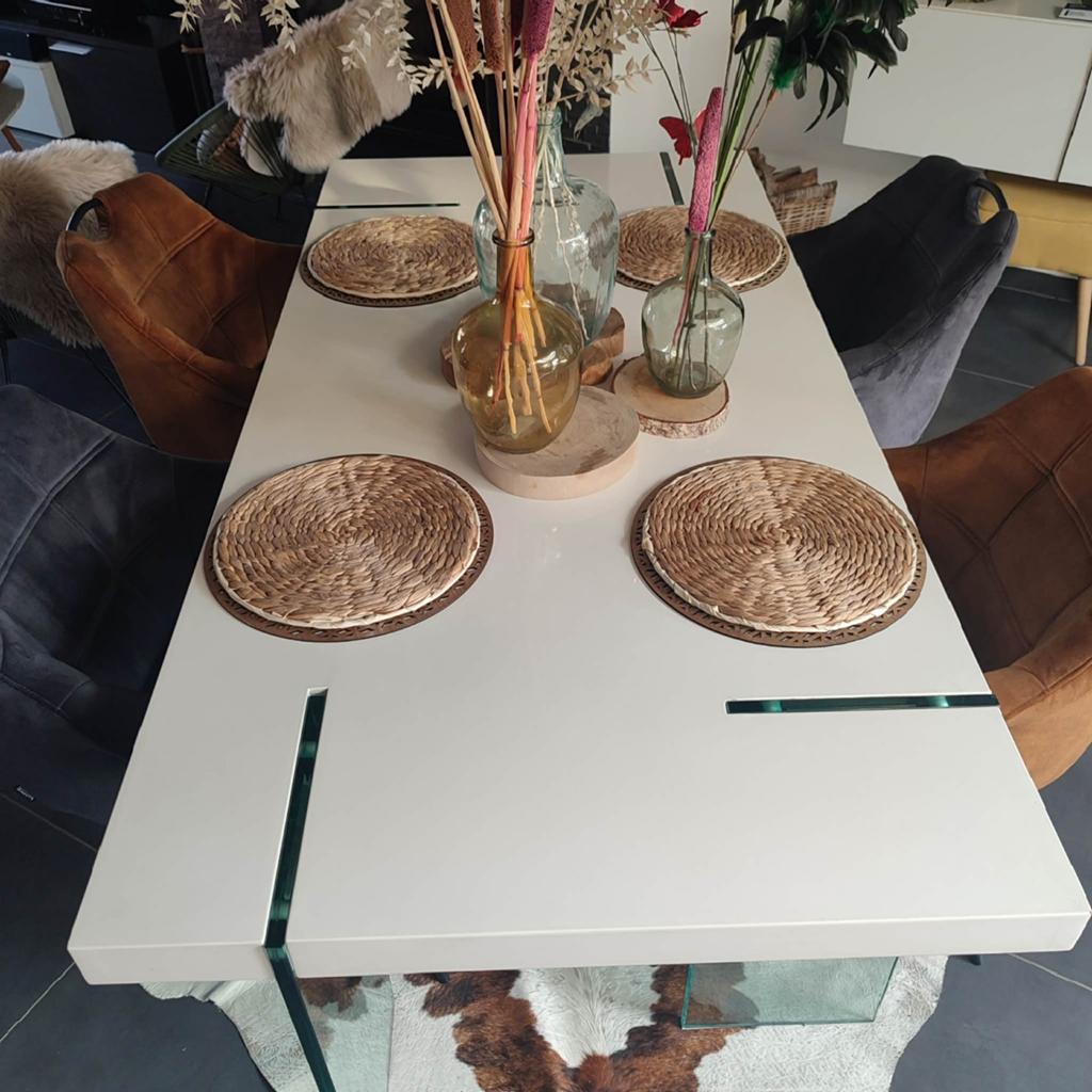 Table ,meuble laqué blanc/gris et miroirs, Maison & Meubles